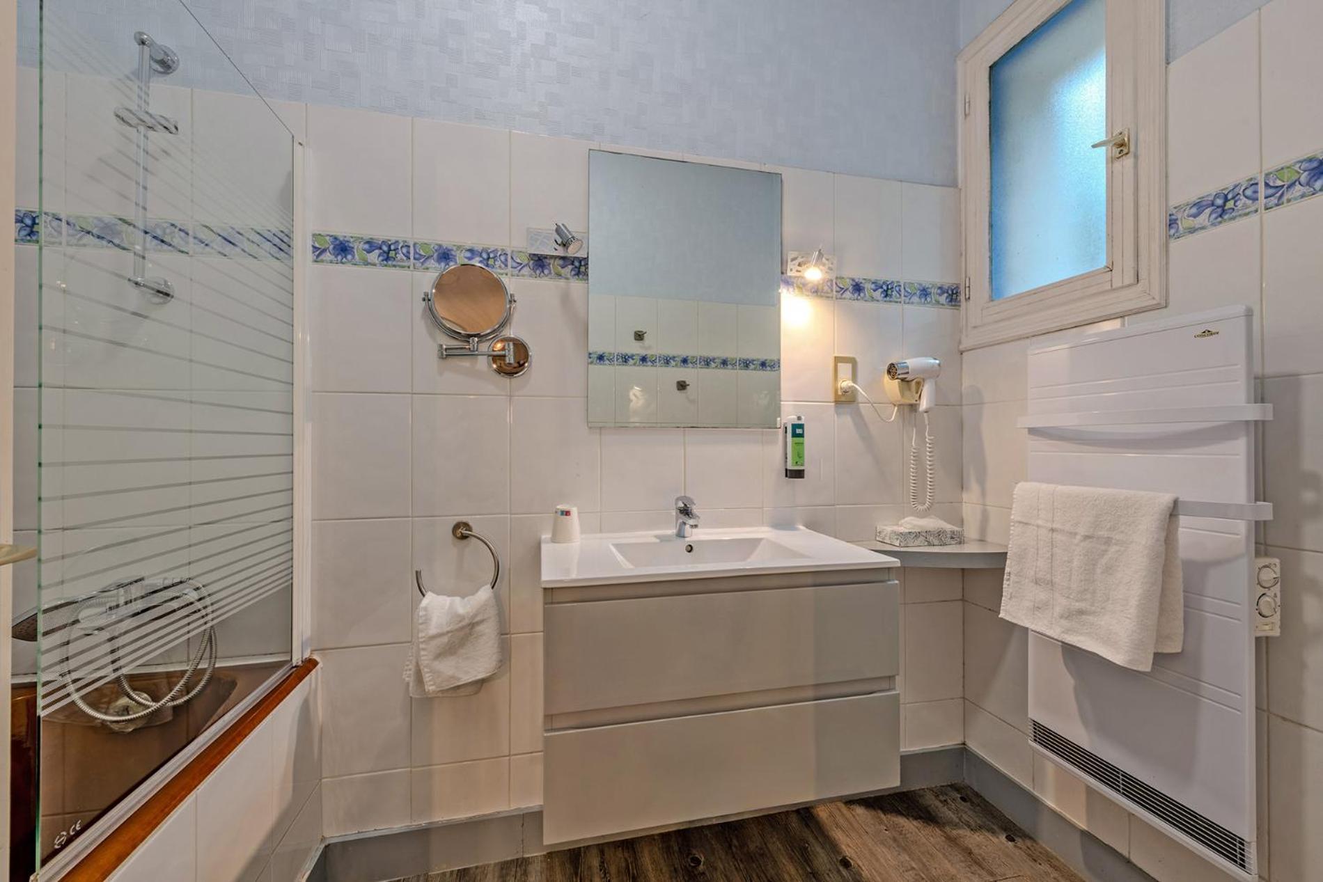ברסט Logis Hotel De La Corniche מראה חיצוני תמונה